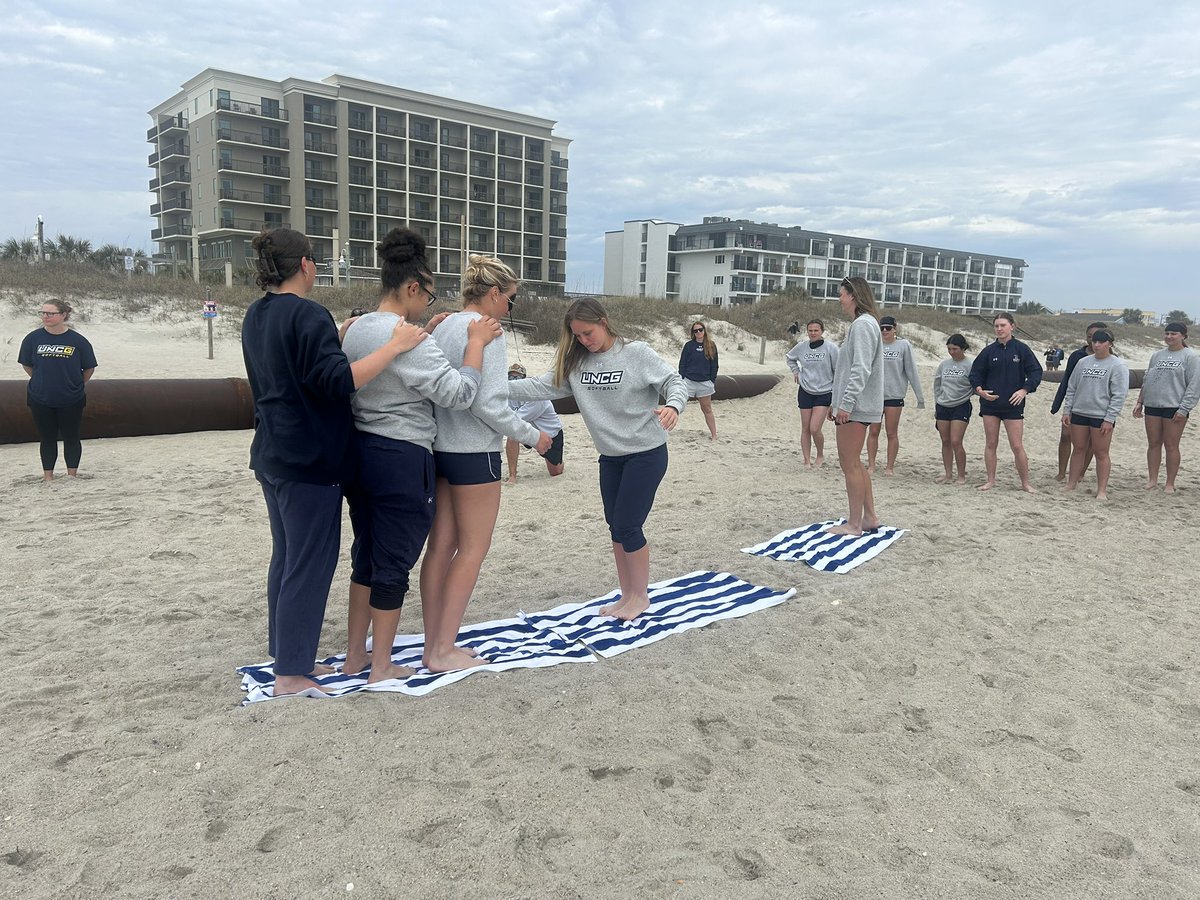 UNCGSoftball's tweet photo. https://t.co/8kLNZTkluA