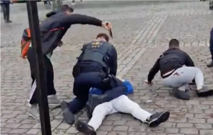 This happened not too long ago, and if you focus on it really hard and think about it over and over, you will understand what is happening to White countries.

A Muslim was trying to stab Germans in Germany.

A brave German stopped the muslim.

The German police arrested the