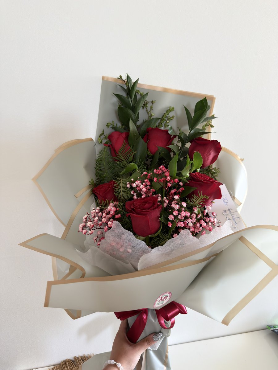 Florencia Verlaine tweet media