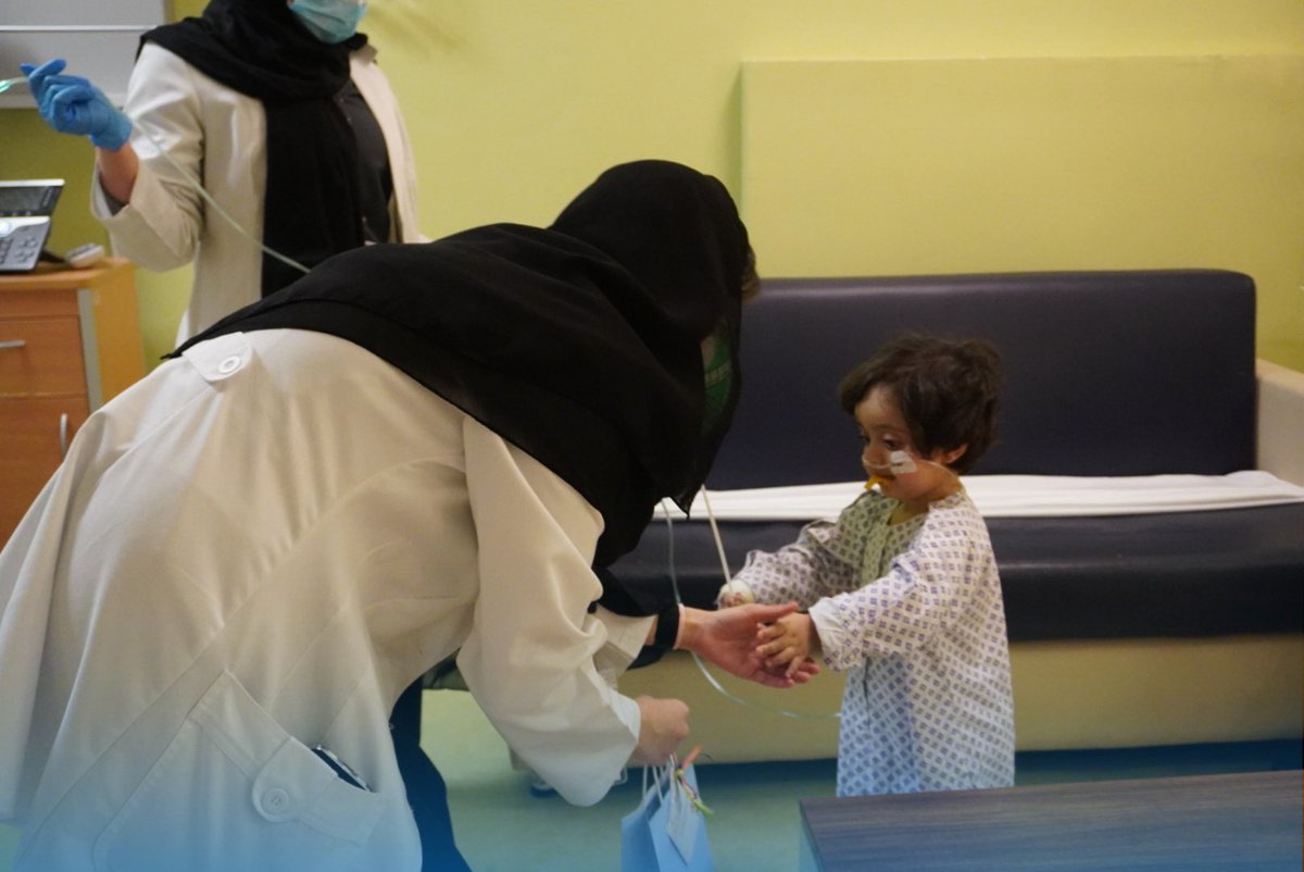 miranTeam's tweet photo. بين يدٍ تُهدي وقلبٍ يفرح… تولد أجمل اللحظات!
مقتطفات من مبادرة ”فرحة مهداة“ في مستشفى الملك عبدالله الجامعي🌟
@KAAUH_PNU https://t.co/AIQ9x94G3c