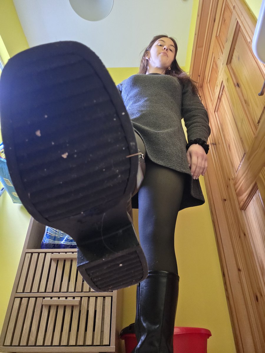 Queen Neevy tweet media