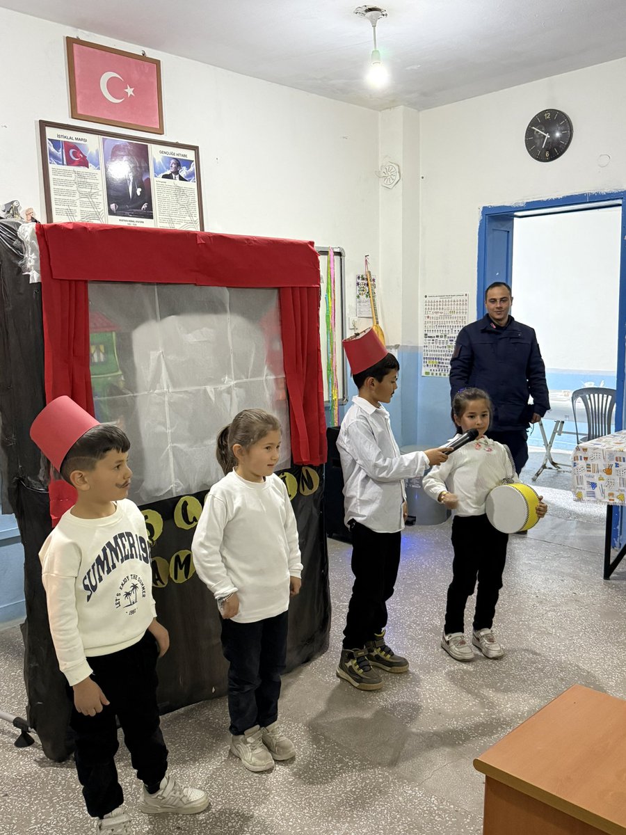 İlçe Kaymakamımız Sn. Ahmet Yeşilyurt ile birlikte Sultanlı İlköğretim Okulu’nun düzenlemiş olduğu iftar programına katıldık.

İftarın ardından öğrencilerimizin hazırladığı birbirinden güzel etkinlikleri izledik.

Emeği geçen herkese teşekkür ediyorum.

#Kuluncak