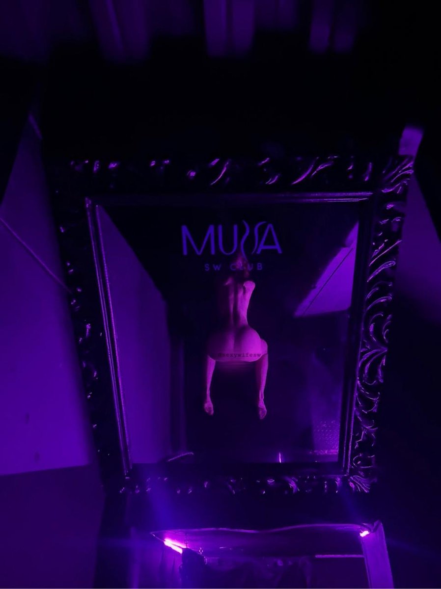 Sexy wife tweet media