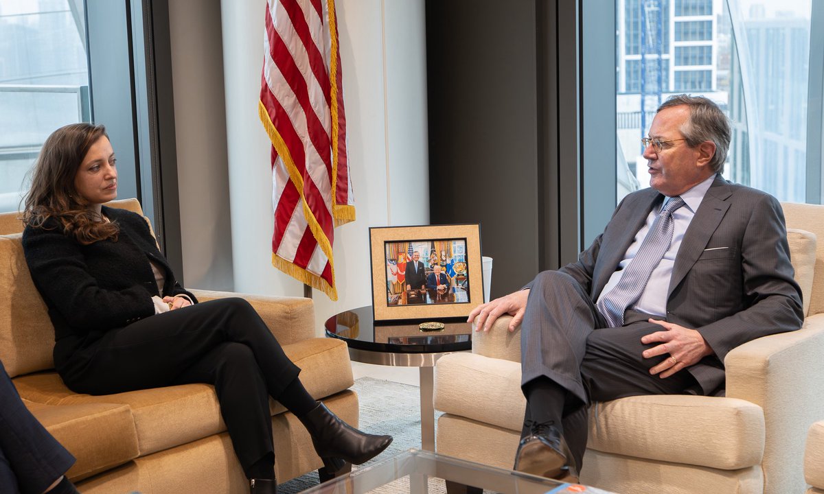 Ambassador Warren Stephens tweet media