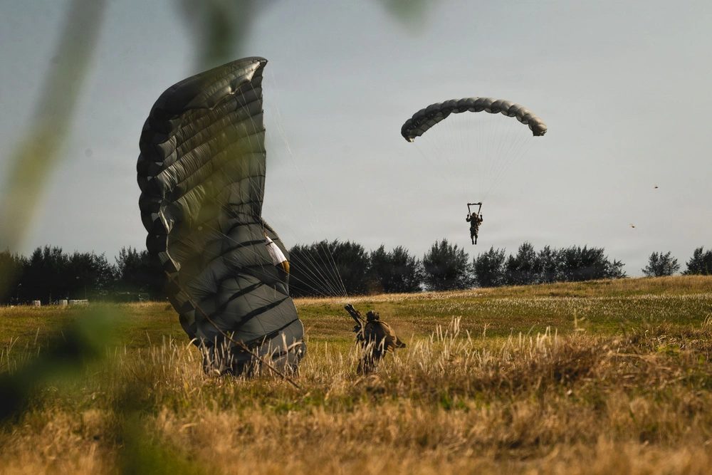 GoArmySOF.army.mil tweet media