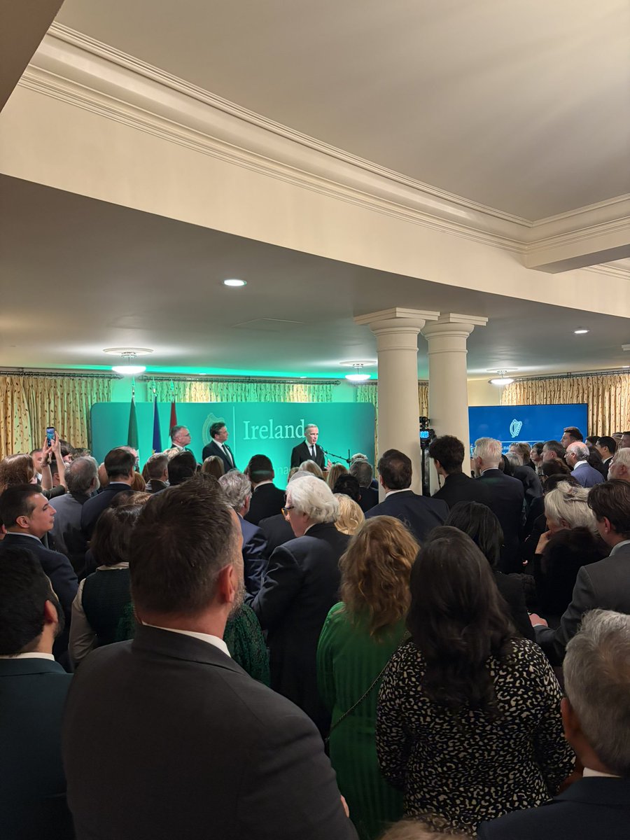 Kyle Larkin tweet media