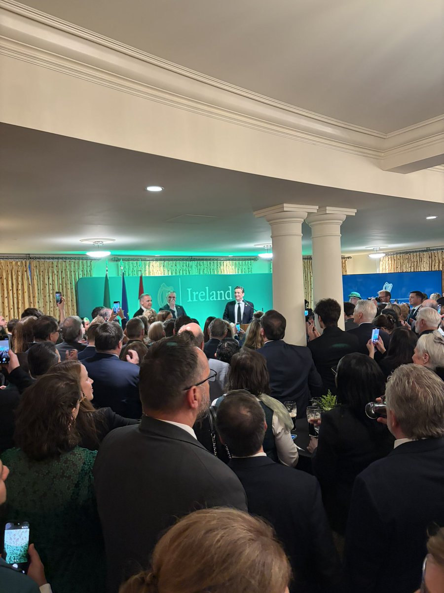 Kyle Larkin tweet media