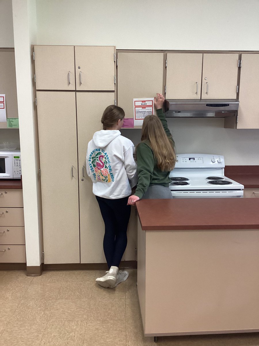 Mrs. Diane Senkoski tweet media