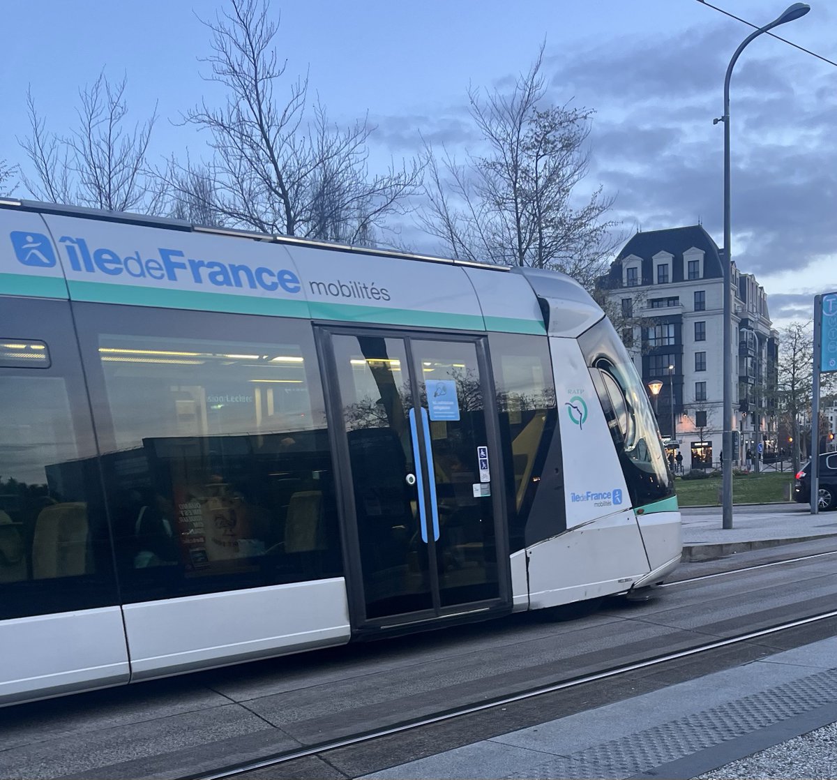 Ericflat tweet media