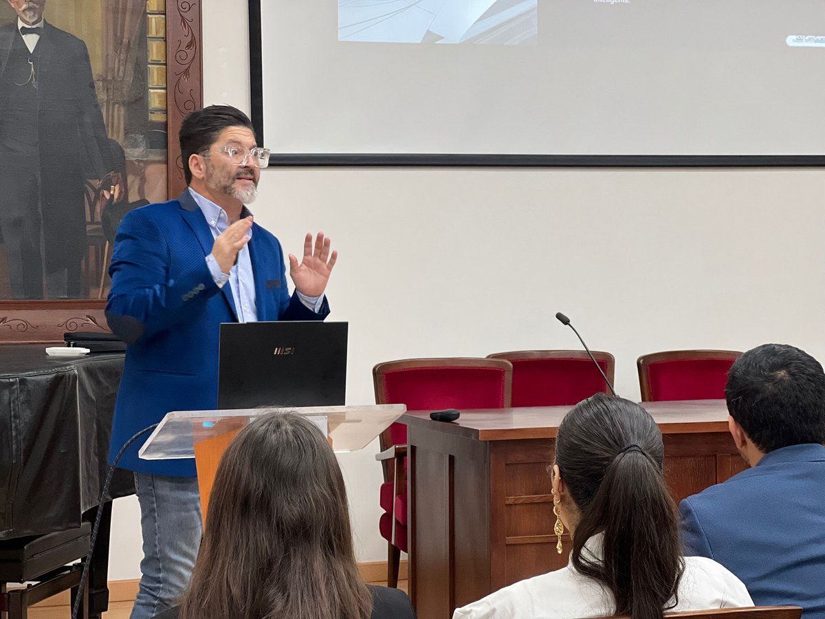 Gobierno de Melilla tweet media