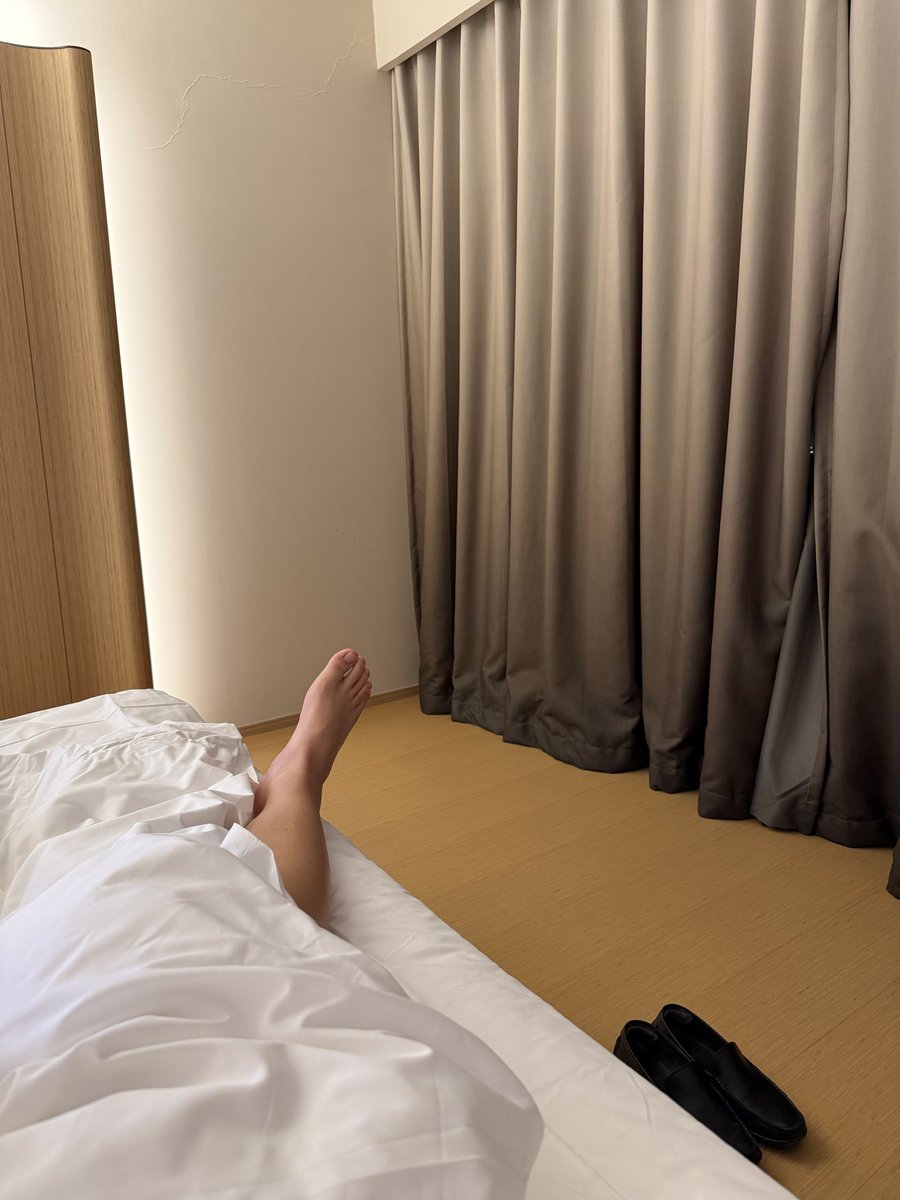 翘翘翼 tweet media