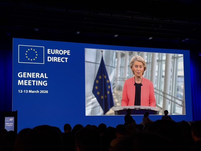 Comisión Europea en España tweet media