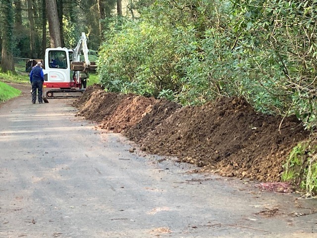 WiscombePark's tweet photo. Great work by the Wiscombe Park volunteers on Wednesday getting our wonderful venue ready for the 2026 season - our 68th!
#wiscombepark #wiscombehillclimb #speedevent #speedhillclimb #hillclimb #motorsport #sharethepassion https://t.co/yuhiTDrlmG