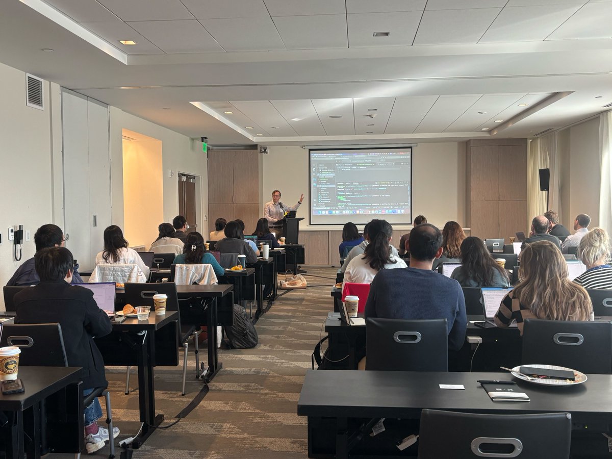 Nextflow tweet media