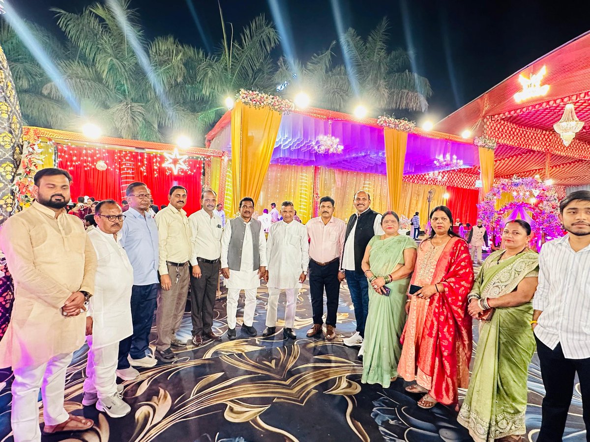 विधानसभा सरोजनीनगर के के न्यू बेहसा निवासी श्री दरोगा लाल सरोज जी की पुत्री के शुभ विवाह कार्यक्रम में।