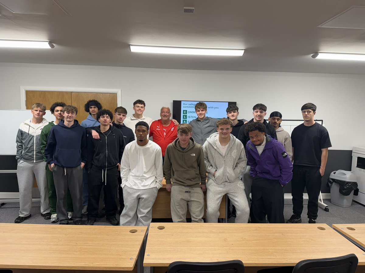 Dr. Paul Stewart tweet media