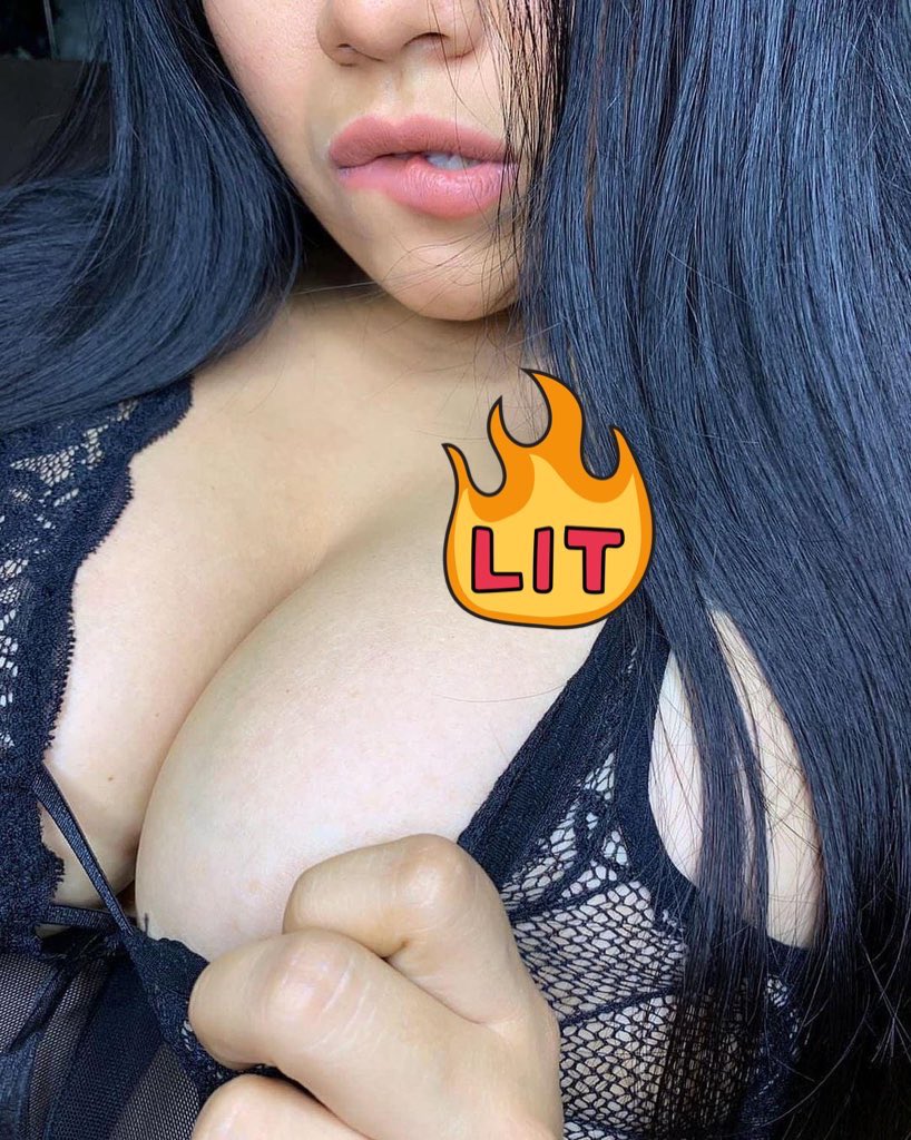 CuckoldMtyMx1's tweet photo. Alguna esposa bi que quiera curiosear con mi esposa o $ingle estamos disponibles hoy😈 https://t.co/FdA1CsVte5