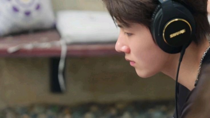 KHSH AREA tweet media