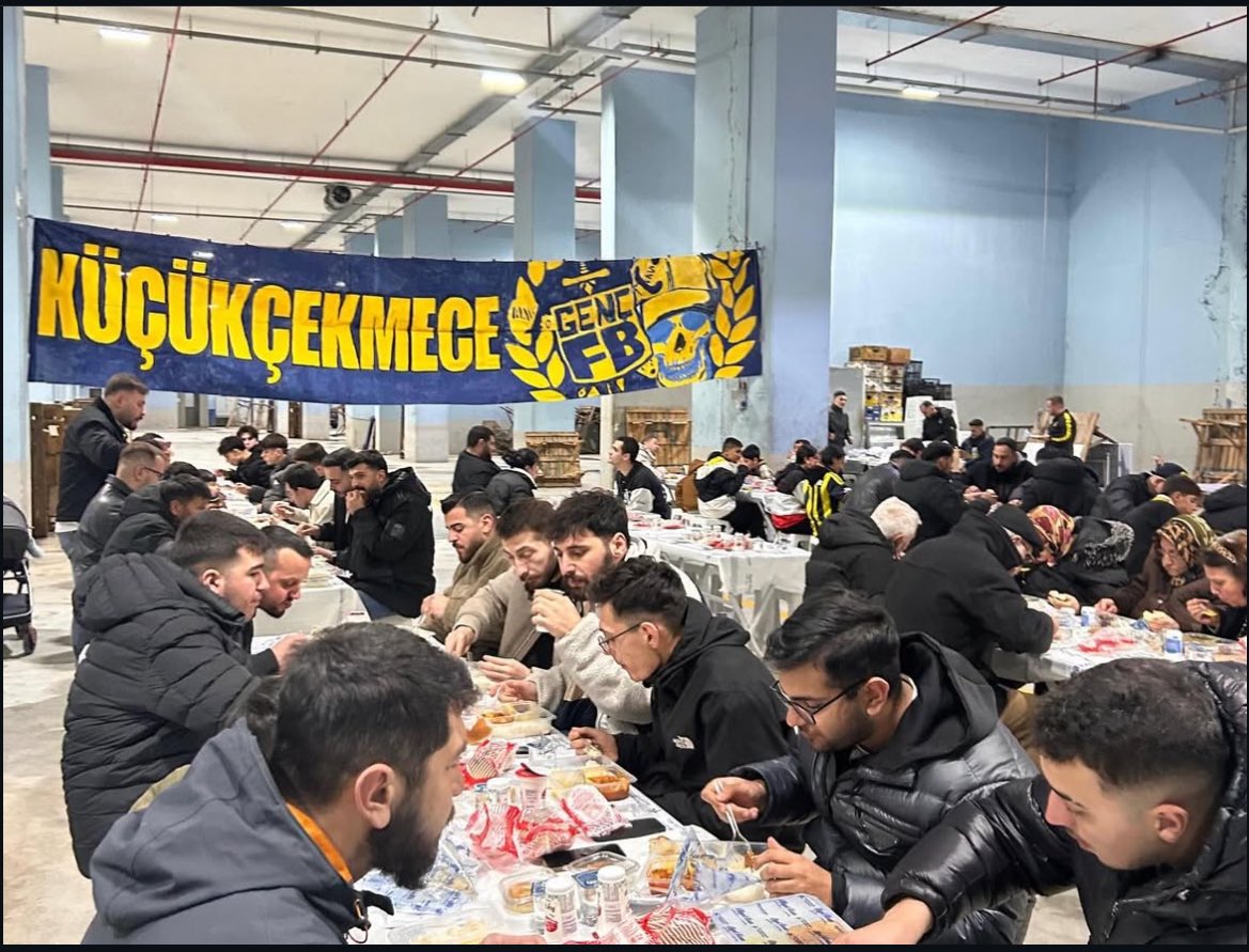 kcekmecegfb34's tweet photo. Küçükçekmece GFB Ailesi Olarak İftar Organizasyonumuzu Gerçekleştirdik…
Sefa Kalya’nın Kardeşleriyiz… https://t.co/wCu1H2yZUz