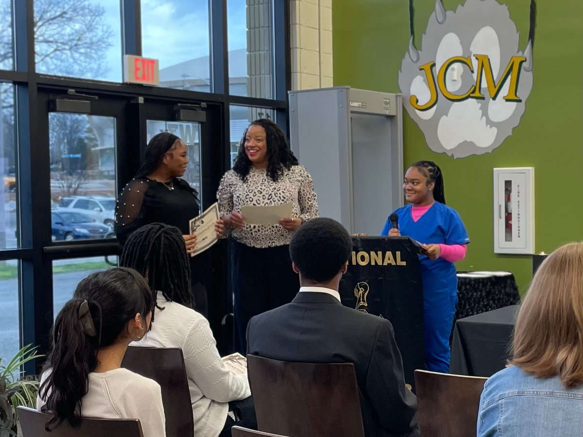 JCMEarlyCollegeHigh tweet media