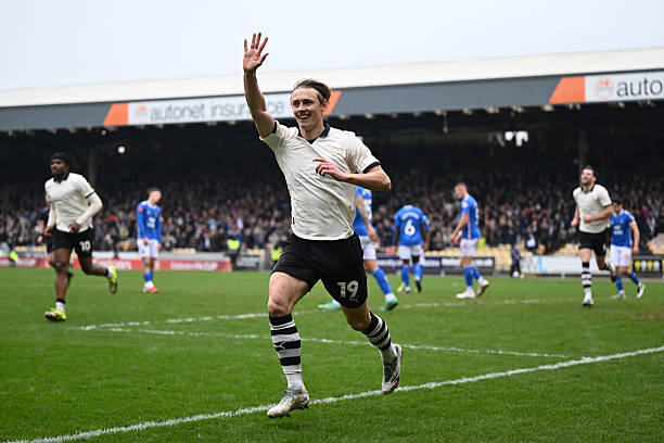 talkSPORT 2 tweet media