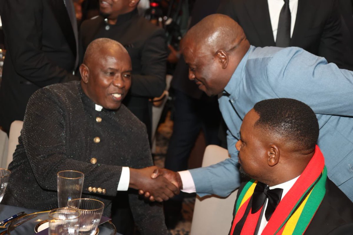 Fans of Dr Kuda Tagwirei tweet media