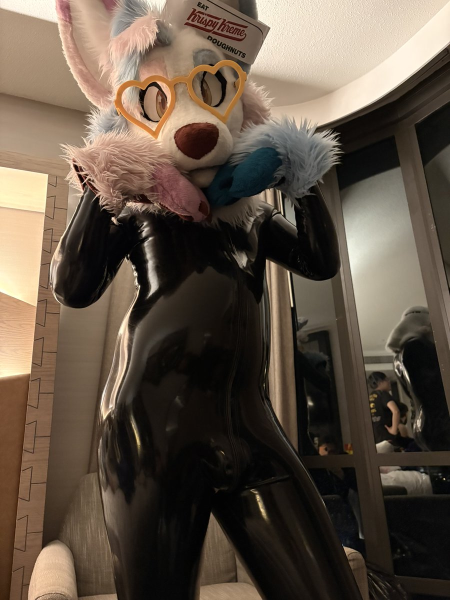 echo 🍭 🔜 tff tweet media