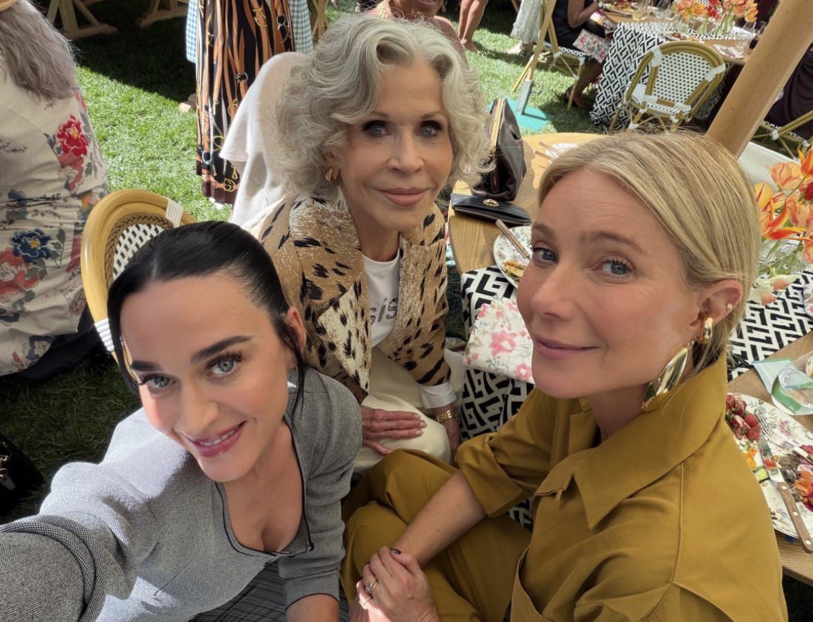 Katy Perry Activity tweet media