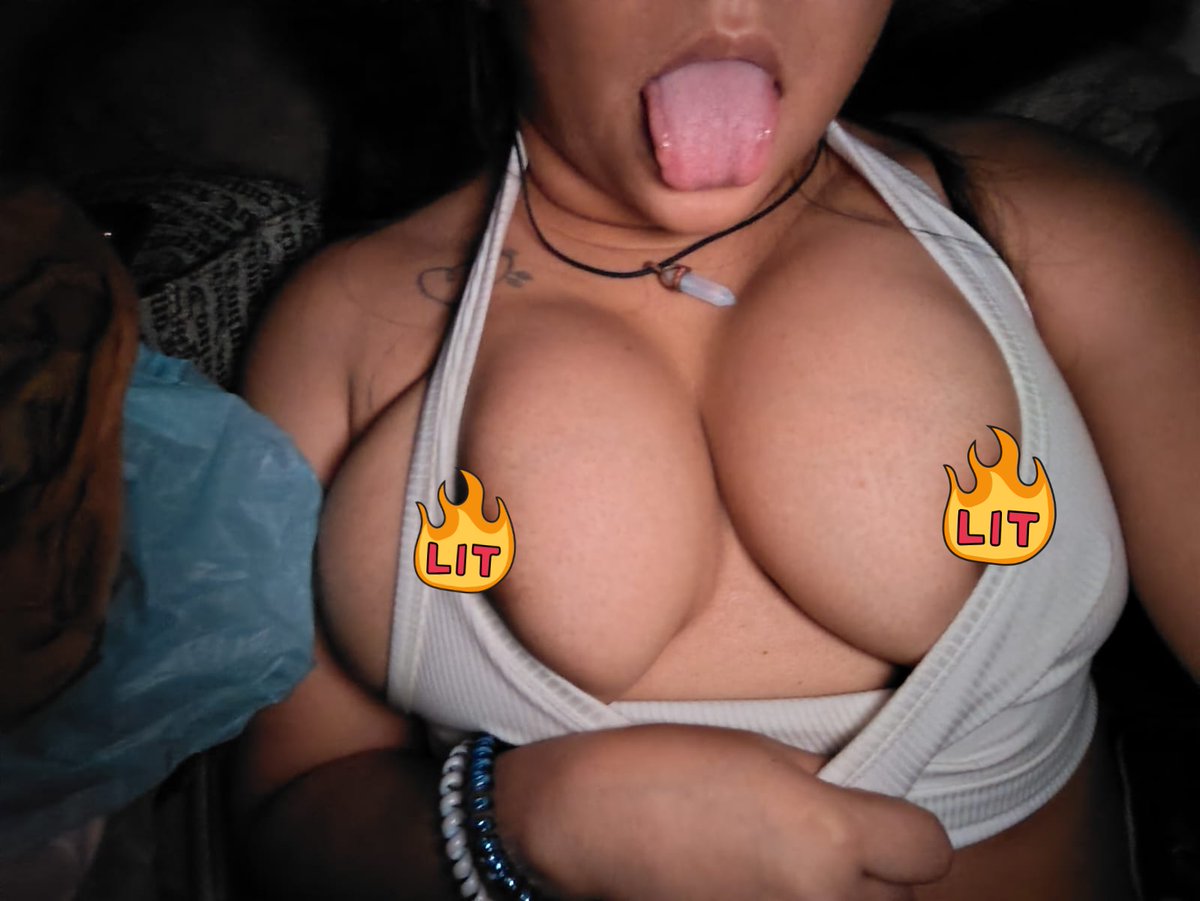 DLZ_Liz's tweet photo. UNETE GRUPO CON MUCHAS CHICAS BIEN CACHONDAS PARA COMPLACERTE 🥵

https://t.co/4Xk6866kQ7 https://t.co/wGING9fhln