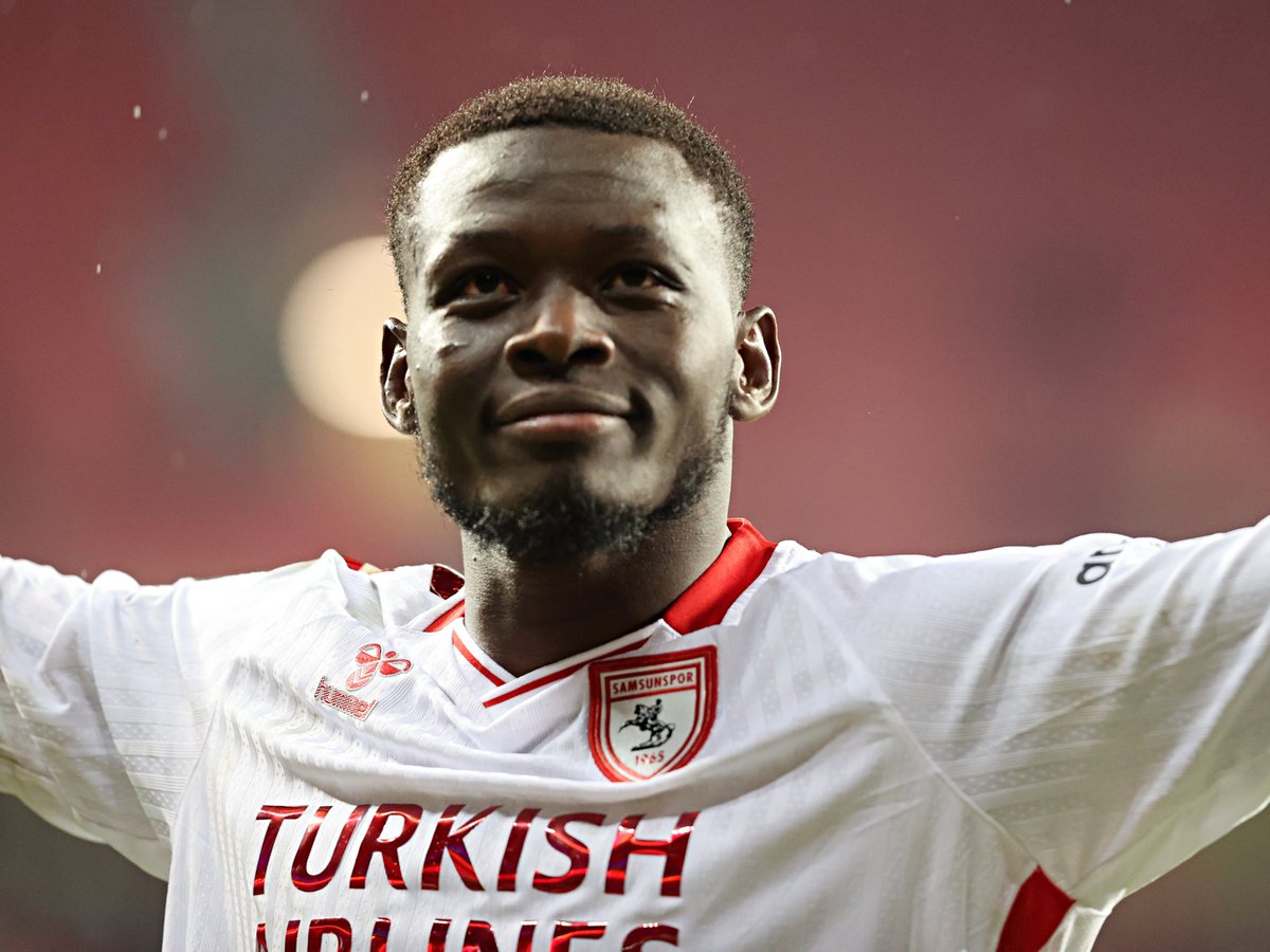 mackolik's tweet photo. Konferans Ligi'nin gol kralı! 🔥🔥🔥

Marius Mouandilmadji 👑 https://t.co/TcXipFu1YJ