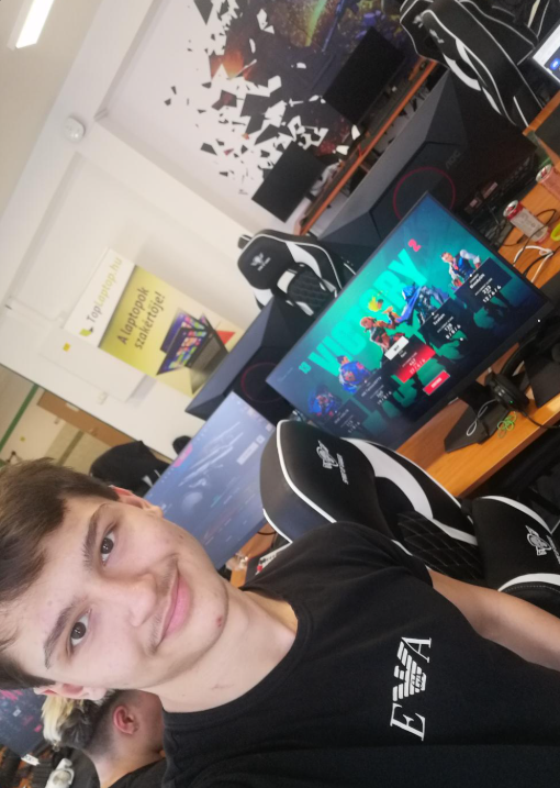 IWE Tankos35 tweet media