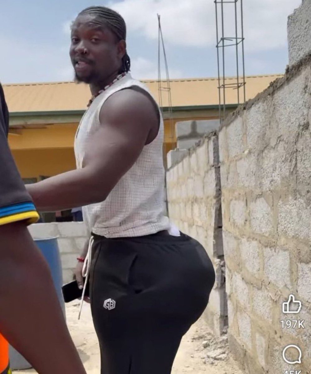 bigwizarrdd's tweet photo. Billboard HoT 10 mumu of the week 
 
1. VeryDarkMan 
2. Daniel Bwala 🆕  
3. Seun Kuti⬇️
4. All APC supporters ⬆️
5. Seyi Law ⬆️ 
6. Asherkine 🆕
7. TACHA⬇️
8.Davido ⬇️
9. Simi ⬇️
10. Jaywon ⬇️

Bubbling under Hot 10
Mitchy 
Dammy Krane
Angel (BBN)
Saida boj
Carterefe
Peller 
Daniel Regha