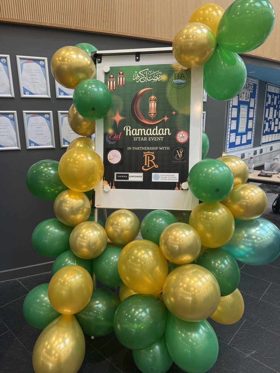 Miss M. Larsen tweet media