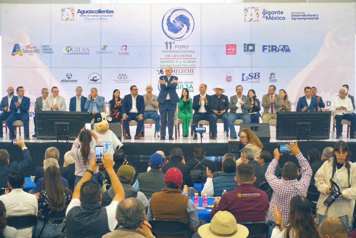 Julio Berdegué tweet media