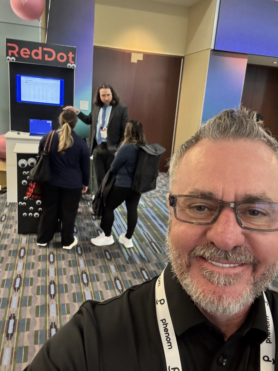 Kelly Robinson tweet media