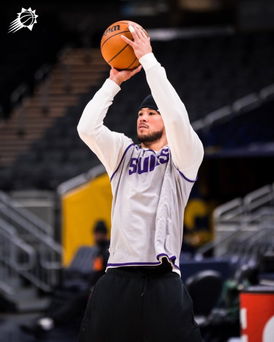 AndrewLeezus's tweet photo. DEVIN BOOKER PLAYS BASKETBALL TODAY. 

TODAY IS A GOOD DAY. https://t.co/QO8NK7Rnw6