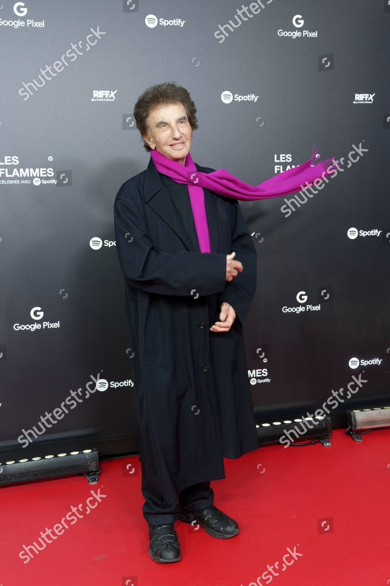 111a12io's tweet image. Suite à l’apparition de Jack Lang à la cérémonie des Flammes, les organisateurs s’étaient défendus de l’avoir invité, affirmant que l’ancien ministre s’était rendu de lui-même à l’événement.

Extrait vidéo dans le tweet cité ci-dessous. 

🔎 #JackLang #LesFlammes #Paris #France