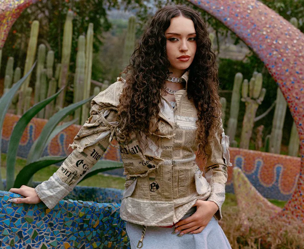 daniela pics tweet media