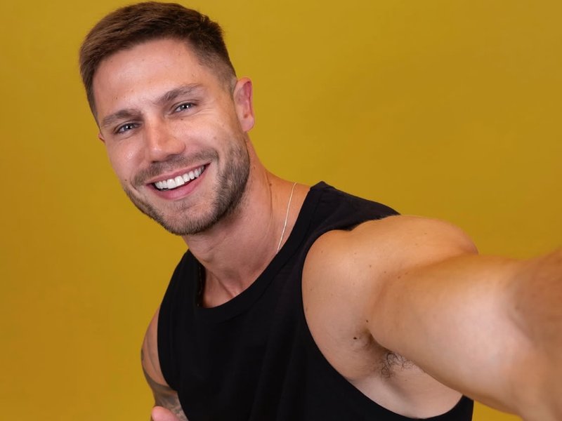 Polêmico tweet media