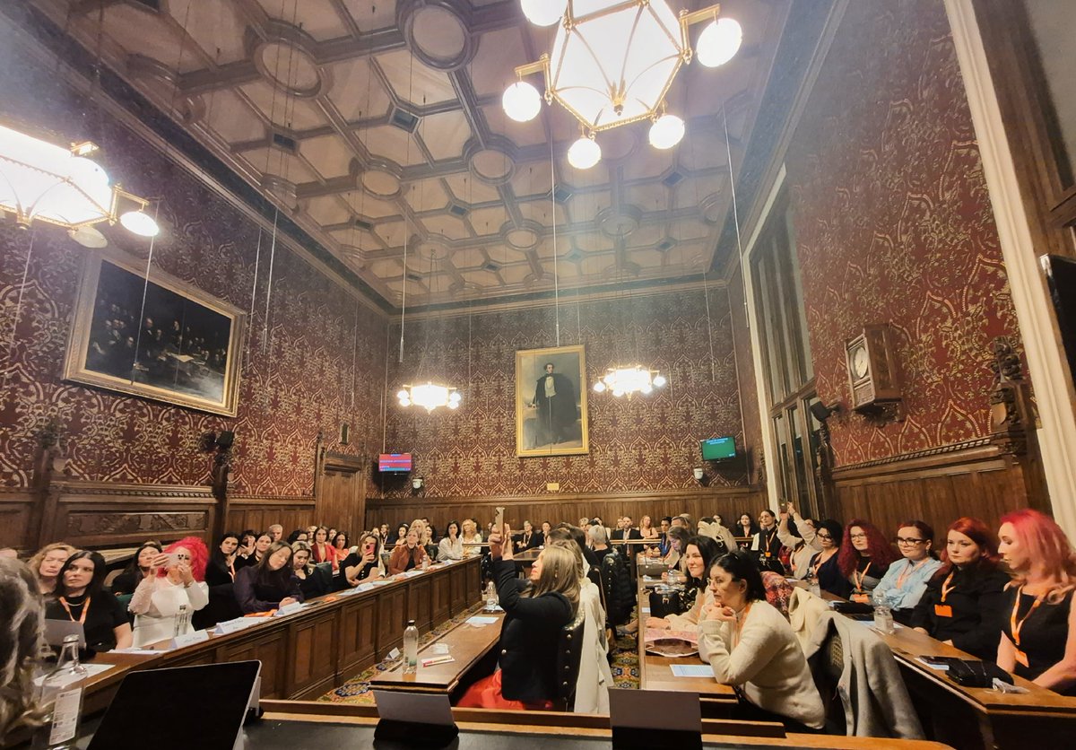 @ROCONECT tweet media