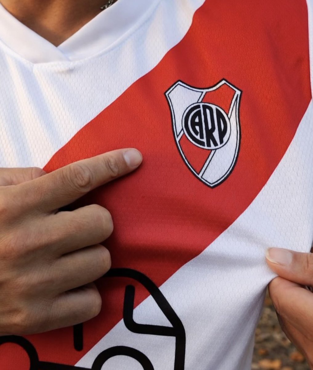 Nicolás De León tweet media