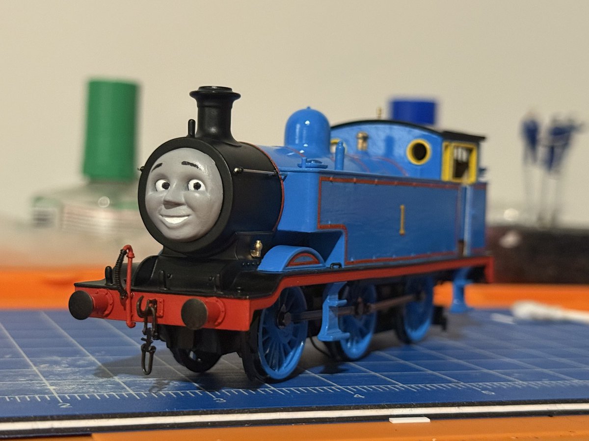 Tom (RESIN PRINT COMMS OPEN, DM) tweet media