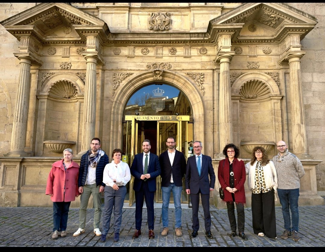 rbenLG's tweet photo. Aprobada hoy PNL sobre el COVID persistente en la Rioja.
Gracias a los partidos políticos por apoyarnos pero es sólo el principio.
Seguimos luchando
#longcovid #covidpersistente https://t.co/3M9jrU3Cgc