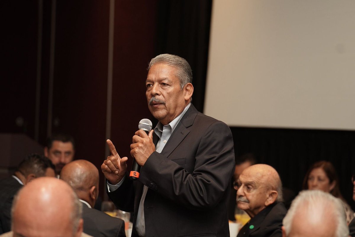 Armando Baez Pinal tweet media