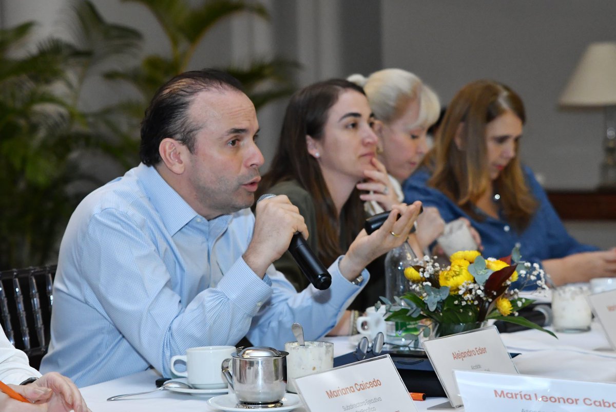 Alejandro Eder tweet media