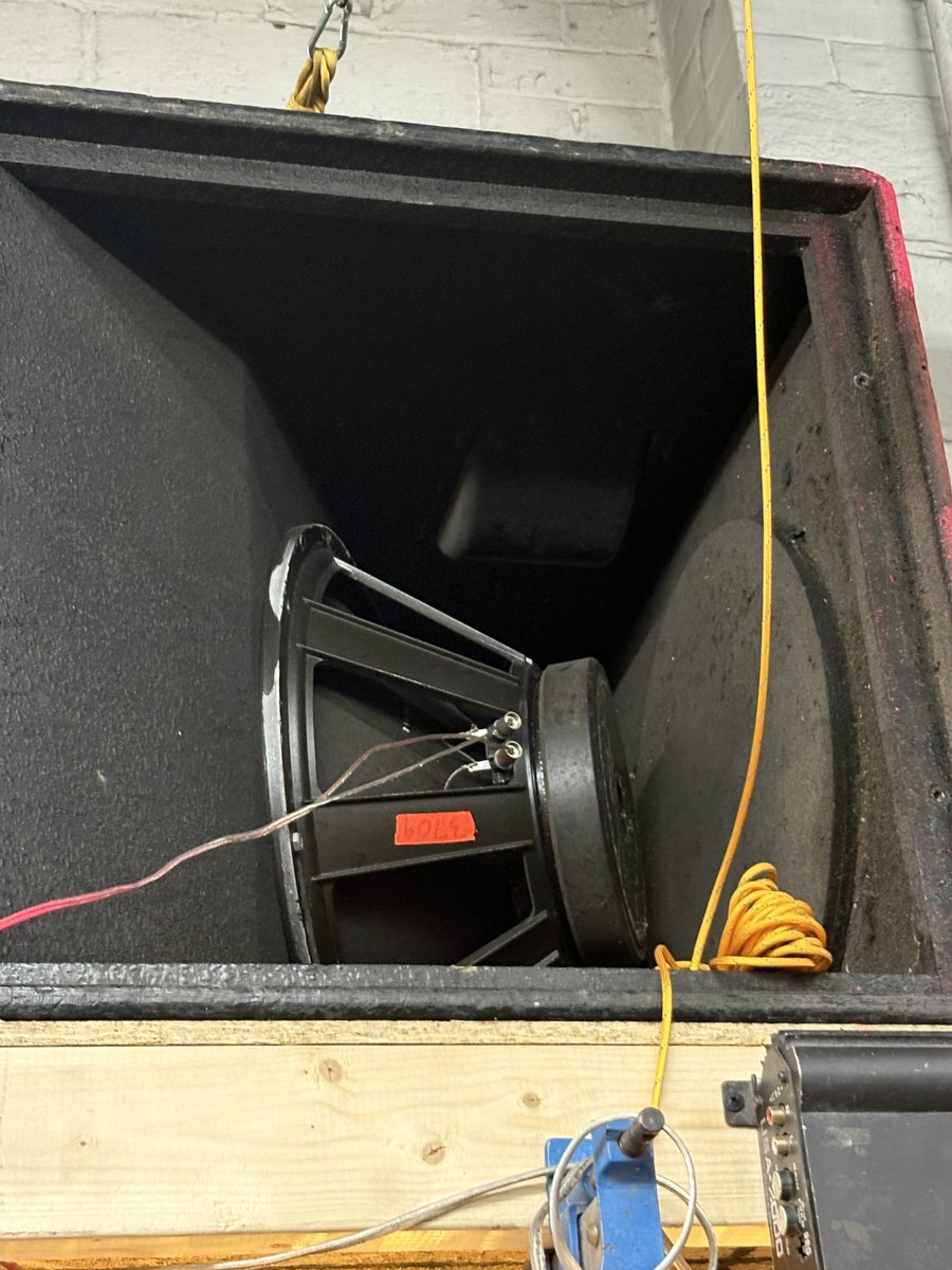 autoimage_rva's tweet image. 🛠️ It’s not just a box; it’s a science. 🔊

From matching exact airspace specs to custom port volumes, we build enclosures that make your subs perform. Whether you need a custom build or a pro-tuned prefab, Auto Image has you covered.

#CarAudio #CustomFab #BassLife #RVA #Bass