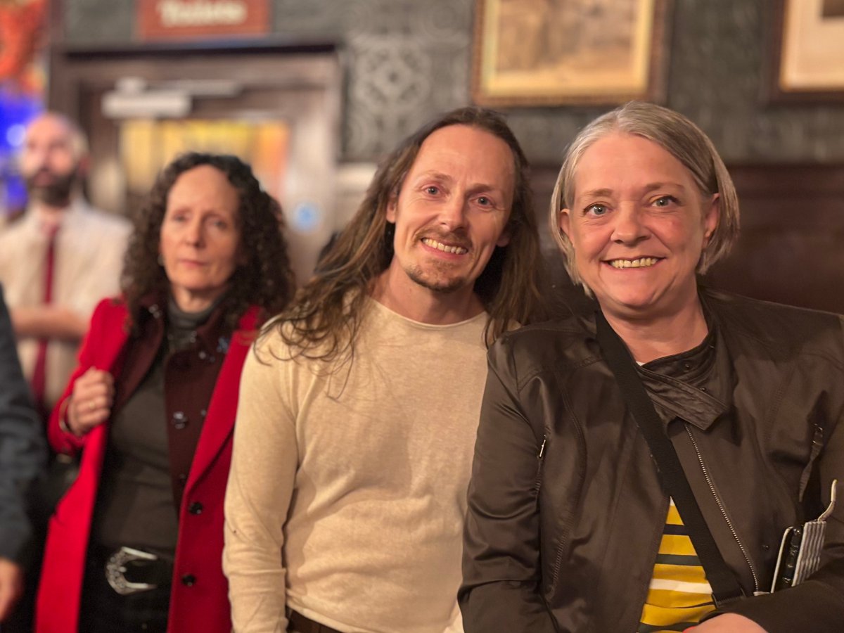 LilyLilyMaynard's tweet photo. ... and some more photos from the speeches & social in the pub afterwards #StopTheTrial #LobbyDay https://t.co/koiggblkCH