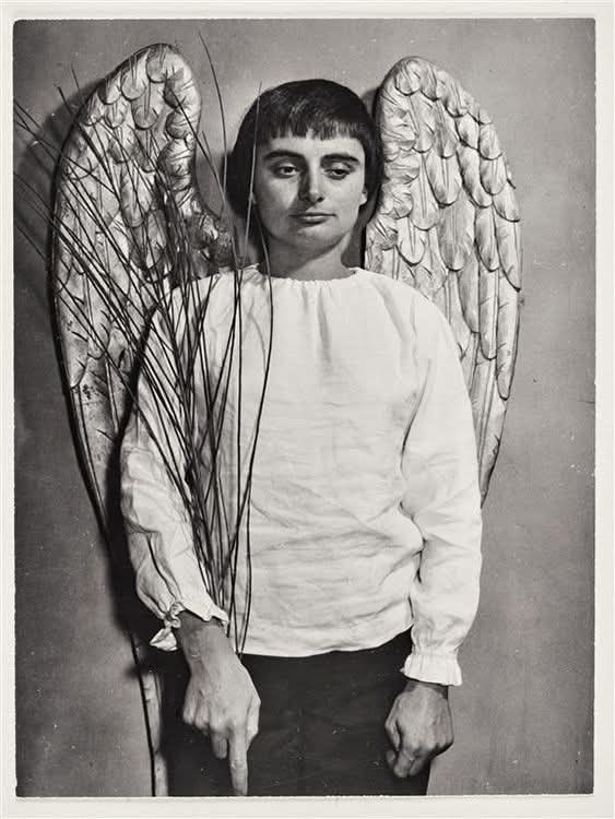 La femme merveilleuse invisible tweet media