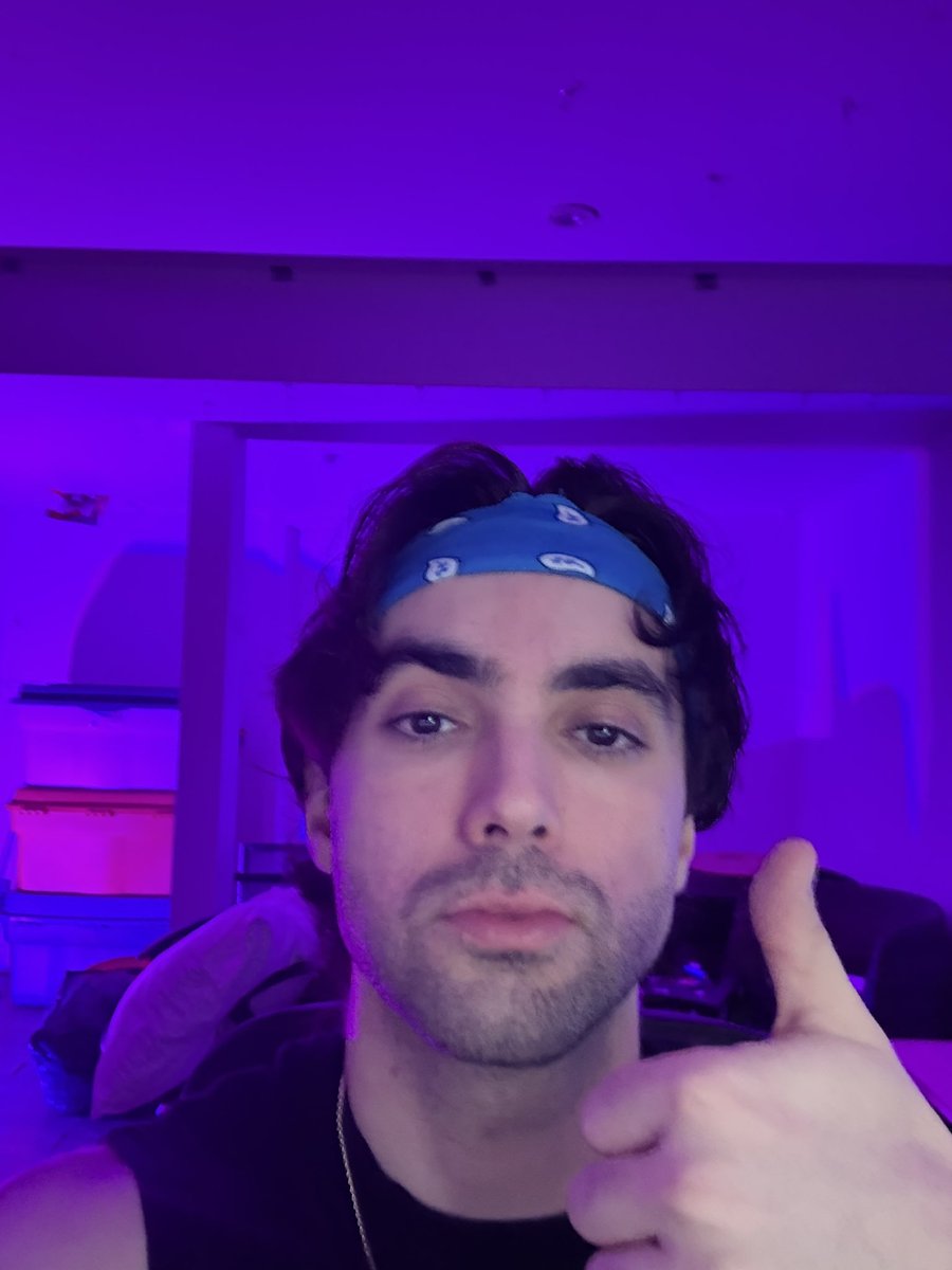 Semtembz tweet media