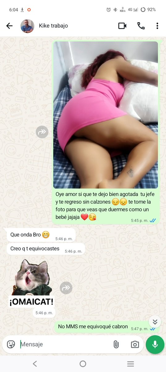 VickPetiteHot tweet media